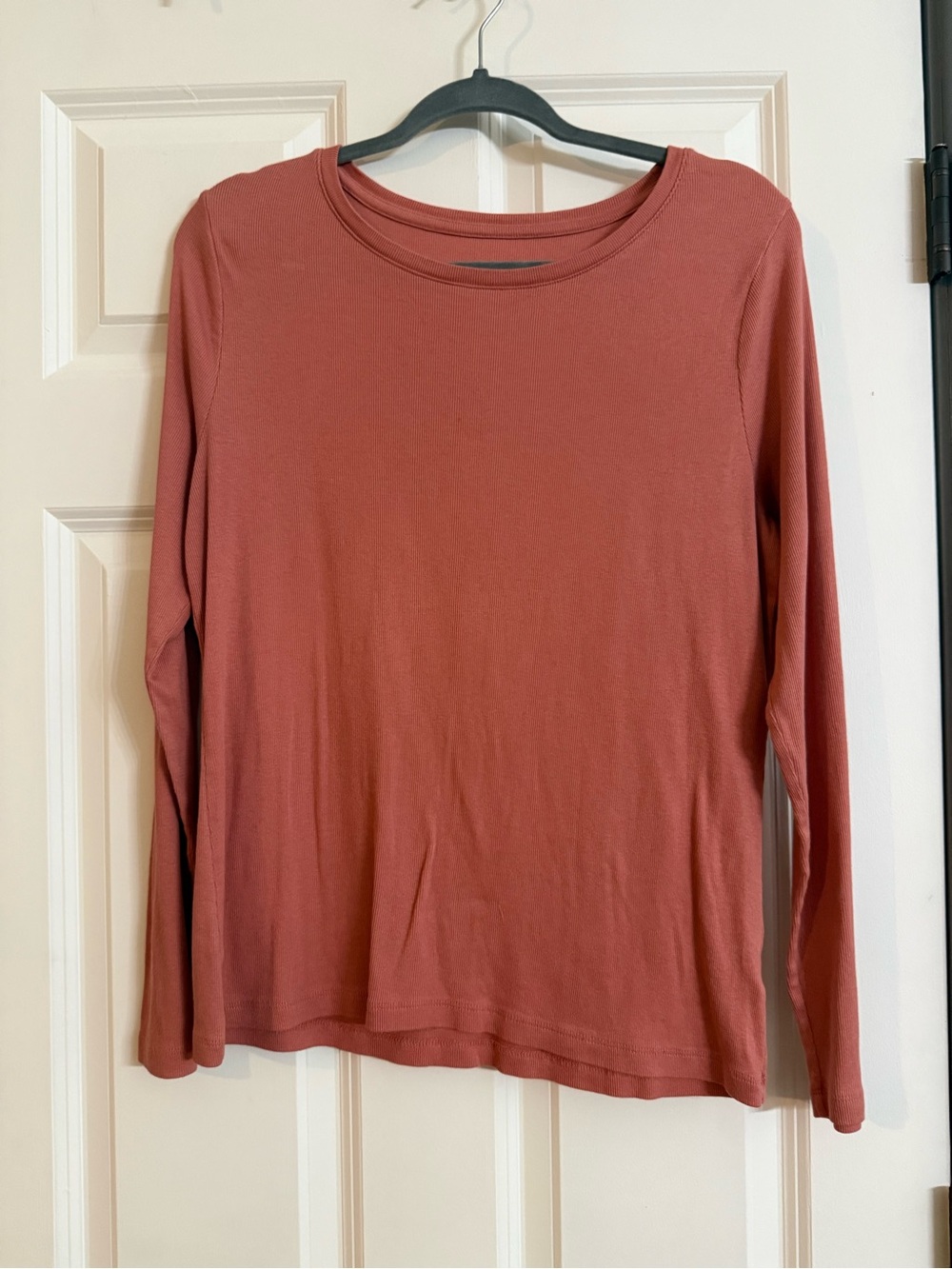 a new day Long-Sleeve Crewneck Top in Rosewood
